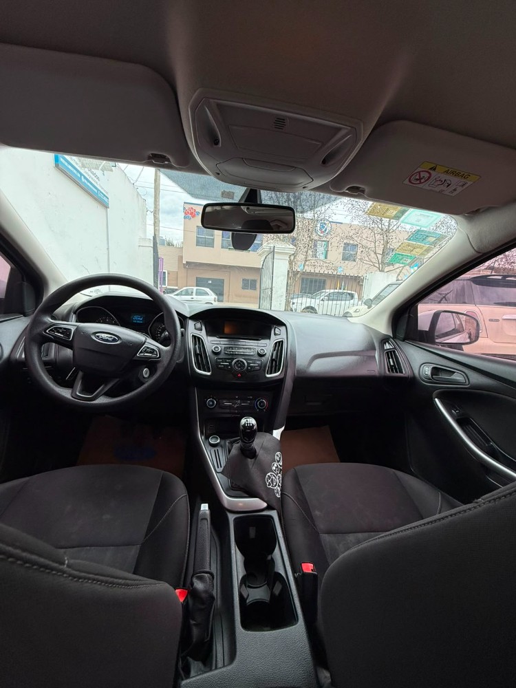 Ford Focus S 1.6 — foto 9